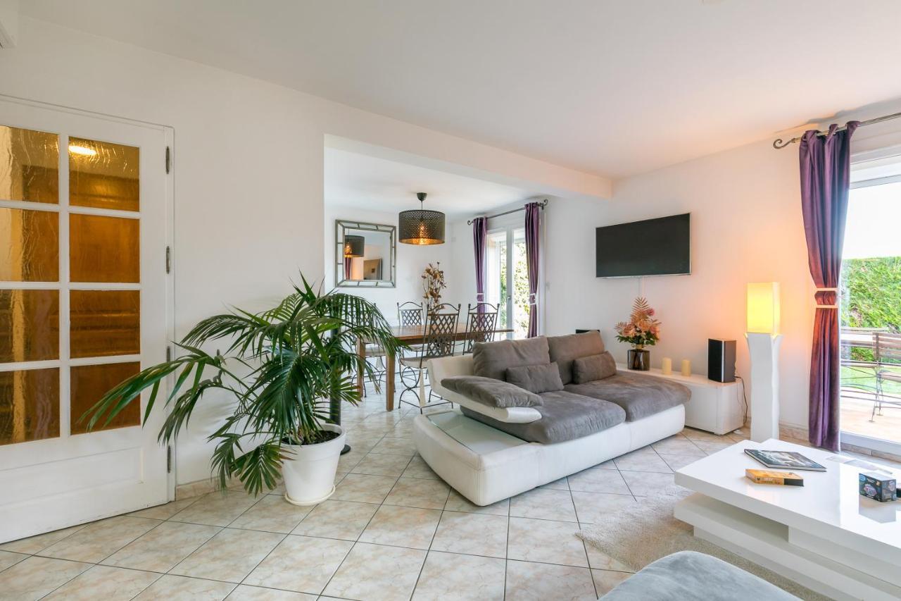 Charmante Maison Climatisee Avec Son Jardin A 5 Minutes De Dijon Saint-Apollinaire  Exterior foto